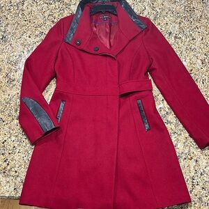 Via Spiga Red wool Trench Coat with Black Details, snap closure waist
